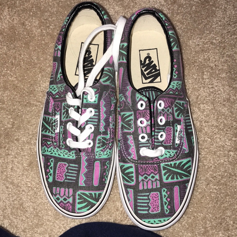 patterned vans